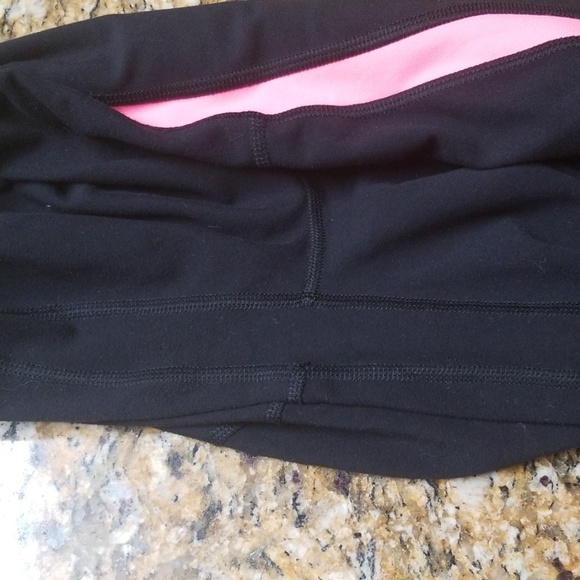 SOLD Lululemon orig align black flashlight sz 8 - Picture 5 of 5